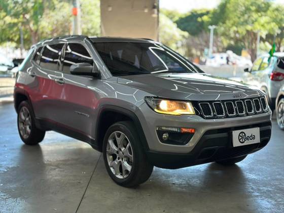 JEEP COMPASS 2.0 16V DIESEL LONGITUDE 4X4 AUTOMÁTICO JEEP COMPASS 2.0 16V DIESEL LONGITUDE 4X4 AUTOMÁTICO